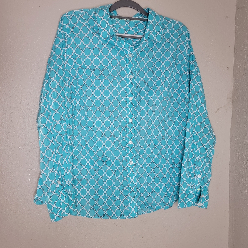 *ABSOLUTE FINAL PRICE* Blue crown and ivy button up long sleeve shirt size 2XL
